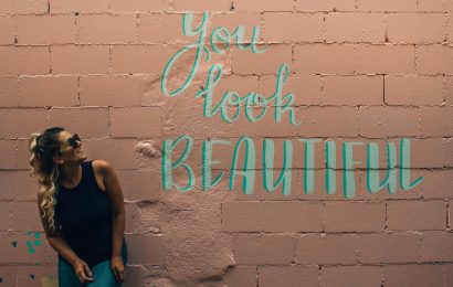 How Come We Drawn to Orange Jewellery?